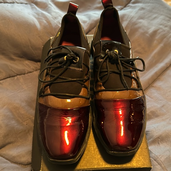 Agilis Pull-on sneaker - Picture 1 of 6